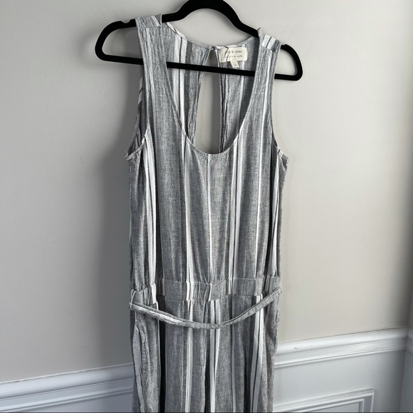 Cloth and Stone linen blend triped peek a boo belted sleeveless‎ jumpsuit medium - Picture 3 of 10